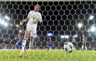 Ligue des Champions: FC Bâle 5-0 SL Benfica